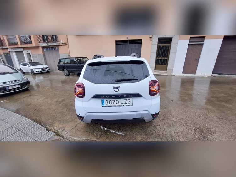 Dacia Duster 1.5 dci 115cv 4x4 foto 15